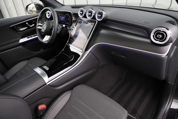 Mercedes-Benz GLC 400e AMG 4-Matic | 381PK | Luchtvering | Achterasbesturing | Head-up | Keyles-go | Pano | Sfeerverlichting | Burmester | Memory Mercedes-Benz GLC 400e AMG 4-Matic | 381PK | Luchtvering | Achterasbesturing | Head-up | Keyles-go | Pano | Sfeerverlichting | Burmester | Memory