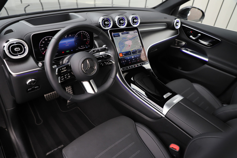 Mercedes-Benz GLC 400e AMG 4-Matic | 381PK | Luchtvering | Achterasbesturing | Head-up | Keyles-go | Pano | Sfeerverlichting | Burmester | Memory Mercedes-Benz GLC 400e AMG 4-Matic | 381PK | Luchtvering | Achterasbesturing | Head-up | Keyles-go | Pano | Sfeerverlichting | Burmester | Memory