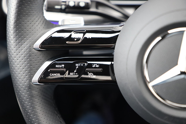 Mercedes-Benz GLC 400e AMG 4-Matic | 381PK | Luchtvering | Achterasbesturing | Head-up | Keyles-go | Pano | Sfeerverlichting | Burmester | Memory Mercedes-Benz GLC 400e AMG 4-Matic | 381PK | Luchtvering | Achterasbesturing | Head-up | Keyles-go | Pano | Sfeerverlichting | Burmester | Memory