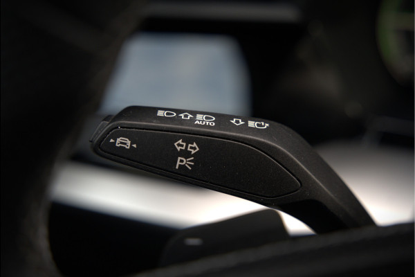 Audi A3 Sportback 45 TFSI e S edition Competition | S-Line | RS Seats | Stoelverwarming | Camera | Navigatie | Cruise Control | LED | Keyless | Virtual Cockpit | Apple Carplay | Parkeersensoren | Audi A3 Sportback 45 TFSI e S edition Competition | S-Line | RS Seats | Stoelverwarming | Camera | Navigatie | Cruise Control | LED | Keyless | Virtual Cockpit | Apple Carplay | Parkeersensoren |