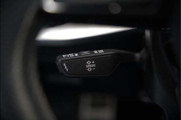 Audi A3 Sportback 45 TFSI e S edition Competition | S-Line | RS Seats | Stoelverwarming | Camera | Navigatie | Cruise Control | LED | Keyless | Virtual Cockpit | Apple Carplay | Parkeersensoren | Audi A3 Sportback 45 TFSI e S edition Competition | S-Line | RS Seats | Stoelverwarming | Camera | Navigatie | Cruise Control | LED | Keyless | Virtual Cockpit | Apple Carplay | Parkeersensoren |