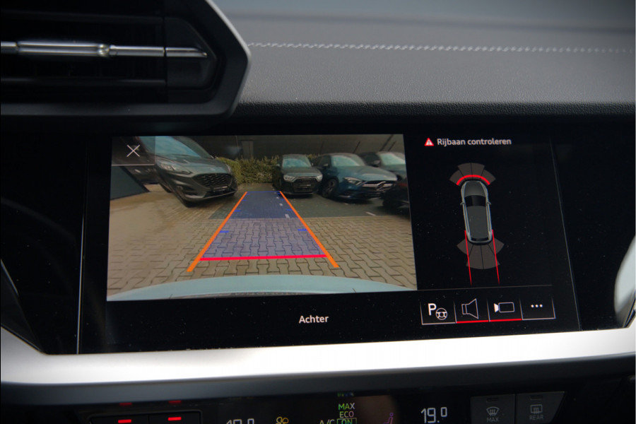 Audi A3 Sportback 45 TFSI e S edition Competition | S-Line | RS Seats | Stoelverwarming | Camera | Navigatie | Cruise Control | LED | Keyless | Virtual Cockpit | Apple Carplay | Parkeersensoren | Audi A3 Sportback 45 TFSI e S edition Competition | S-Line | RS Seats | Stoelverwarming | Camera | Navigatie | Cruise Control | LED | Keyless | Virtual Cockpit | Apple Carplay | Parkeersensoren |
