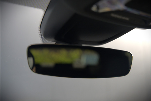 Audi A3 Sportback 45 TFSI e S edition Competition | S-Line | RS Seats | Stoelverwarming | Camera | Navigatie | Cruise Control | LED | Keyless | Virtual Cockpit | Apple Carplay | Parkeersensoren | Audi A3 Sportback 45 TFSI e S edition Competition | S-Line | RS Seats | Stoelverwarming | Camera | Navigatie | Cruise Control | LED | Keyless | Virtual Cockpit | Apple Carplay | Parkeersensoren |