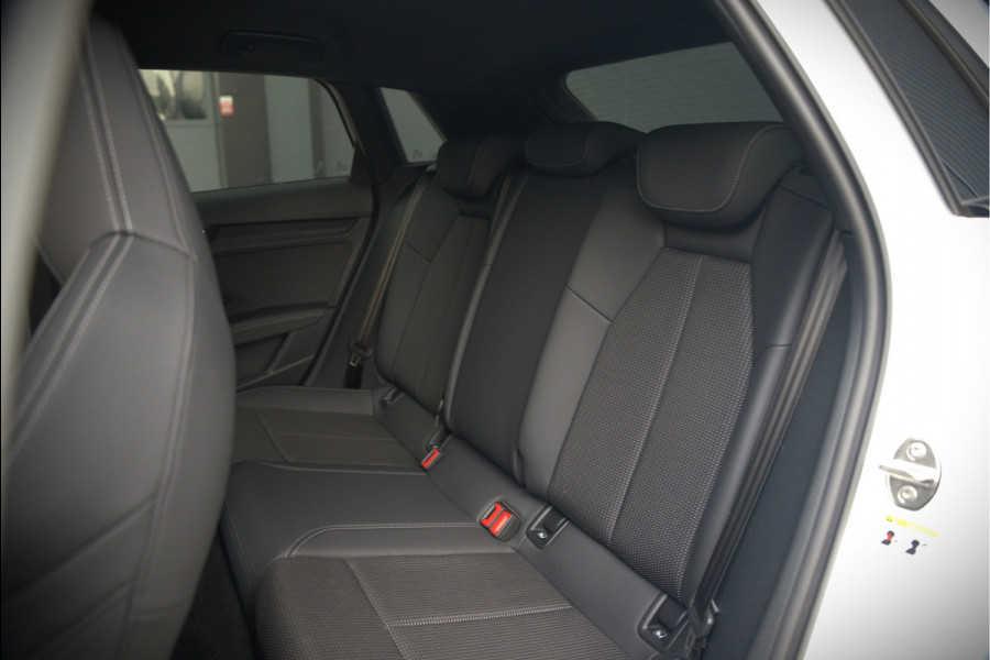Audi A3 Sportback 45 TFSI e S edition Competition | S-Line | RS Seats | Stoelverwarming | Camera | Navigatie | Cruise Control | LED | Keyless | Virtual Cockpit | Apple Carplay | Parkeersensoren | Audi A3 Sportback 45 TFSI e S edition Competition | S-Line | RS Seats | Stoelverwarming | Camera | Navigatie | Cruise Control | LED | Keyless | Virtual Cockpit | Apple Carplay | Parkeersensoren |