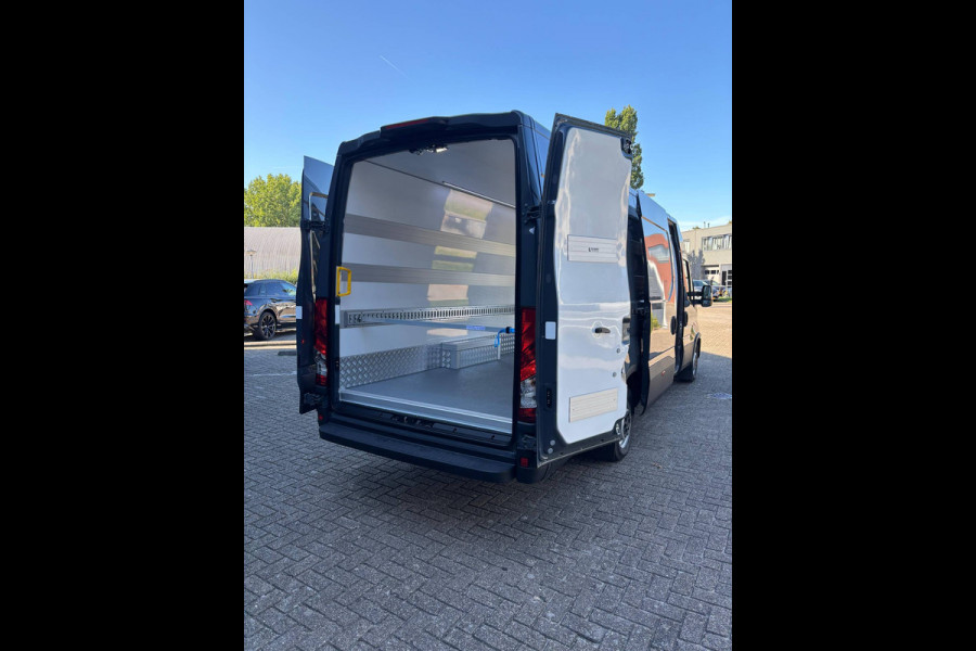 Iveco Daily 35S18HA L4H2 16M3 180PK KOELWAGEN KOELER KOEL KüHLWAGEN KüHLKOFFER FRIGO (ZIE OPMERKINGEN) NAVIGATIE ADAPTIVE CRUISE CONTROL LED  AIRCO ECC GEVEERDE BESTUURDERSSTOEL 270 GRADEN ACHTERDEUREN