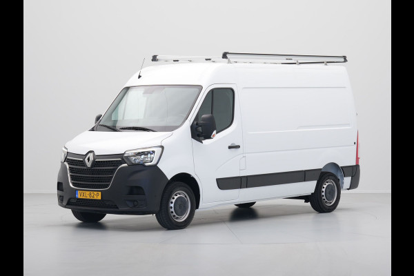 Renault Master T35 2.3 dCi 135 L2H2 Comfort Navigatie Trekhaak Airco Cruise Carplay Camera