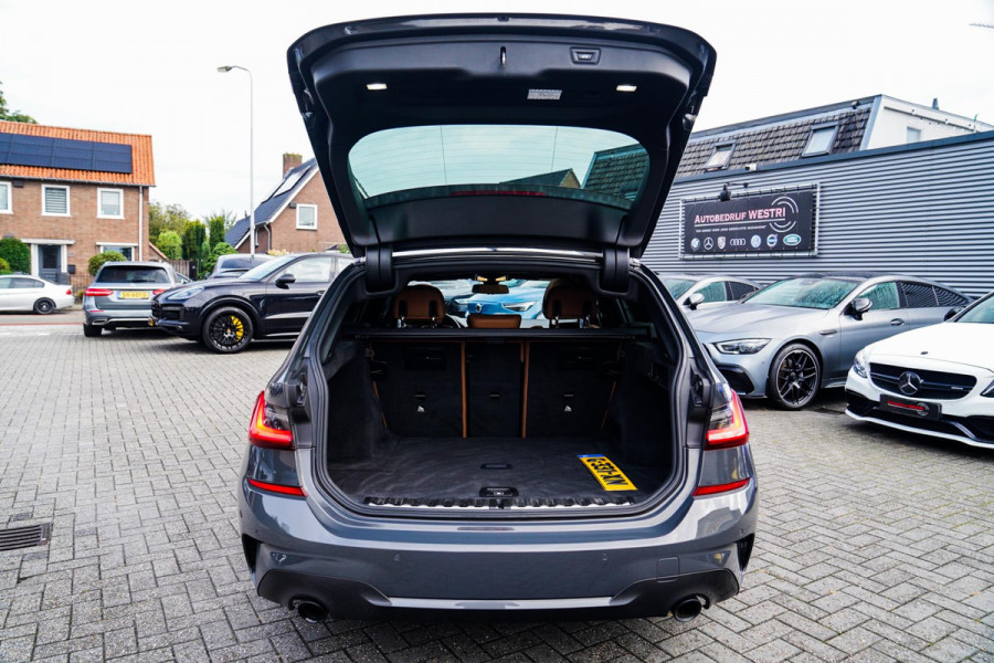 BMW 3 Serie Touring 330i High Executive Edition | M-pakket | Panorama | Harman/Kardon | Dravitgrau | Camera | Luxe Leder | BMW LED