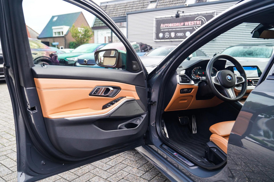 BMW 3 Serie Touring 330i High Executive Edition | M-pakket | Panorama | Harman/Kardon | Dravitgrau | Camera | Luxe Leder | BMW LED
