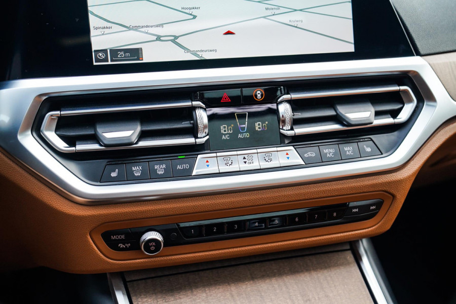 BMW 3 Serie Touring 330i High Executive Edition | M-pakket | Panorama | Harman/Kardon | Dravitgrau | Camera | Luxe Leder | BMW LED