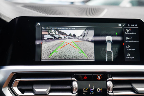 BMW 3 Serie Touring 330i High Executive Edition | M-pakket | Panorama | Harman/Kardon | Dravitgrau | Camera | Luxe Leder | BMW LED