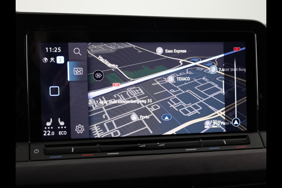 Volkswagen Golf 1.4 eHybrid Style 204 pk Automaat (DSG) | Navigatie | Parkeersensoren | Achteruitrijcamera | Adaptieve cruise control | LED koplampen | Stoelverwarming |