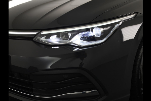 Volkswagen Golf 1.4 eHybrid Style 204 pk Automaat (DSG) | Navigatie | Parkeersensoren | Achteruitrijcamera | Adaptieve cruise control | LED koplampen | Stoelverwarming |