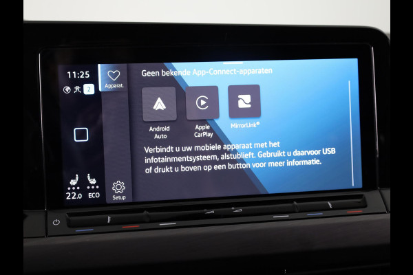 Volkswagen Golf 1.4 eHybrid Style 204 pk Automaat (DSG) | Navigatie | Parkeersensoren | Achteruitrijcamera | Adaptieve cruise control | LED koplampen | Stoelverwarming |