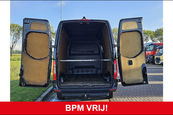 Mercedes-Benz Sprinter 315 L2H2 3500KG Trekhaak Mbux10 Camera Cruise
