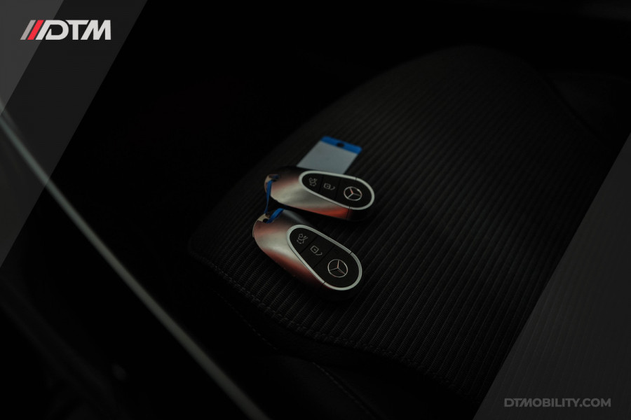 Mercedes-Benz C-Klasse 180 Luxury Premium | Memory | 360 | Sfeerverlichting