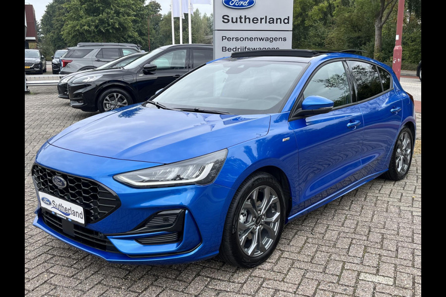 Ford Focus 1.0 EcoBoost Hybrid ST Line X Automaat | Panoramadak | Winter Pack | Adaptive cruise control | Camera
