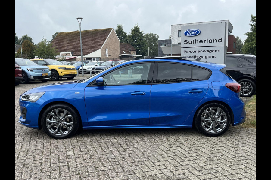 Ford Focus 1.0 EcoBoost Hybrid ST Line X Automaat | Panoramadak | Winter Pack | Adaptive cruise control | Camera