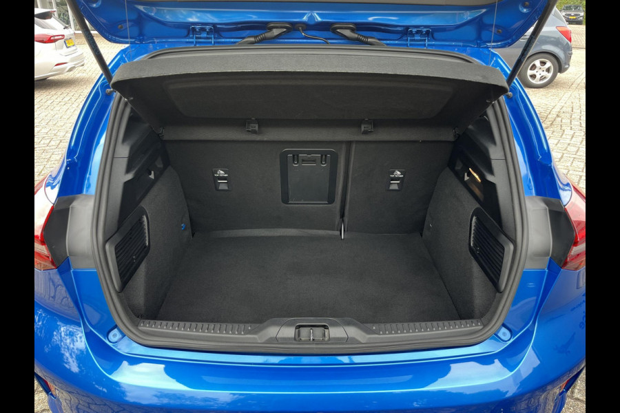 Ford Focus 1.0 EcoBoost Hybrid ST Line X Automaat | Panoramadak | Winter Pack | Adaptive cruise control | Camera