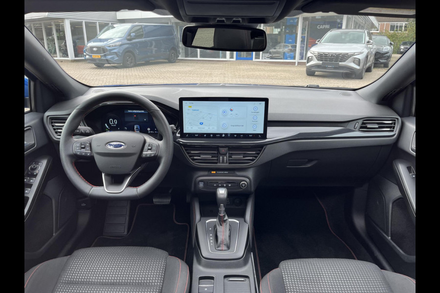 Ford Focus 1.0 EcoBoost Hybrid ST Line X Automaat | Panoramadak | Winter Pack | Adaptive cruise control | Camera
