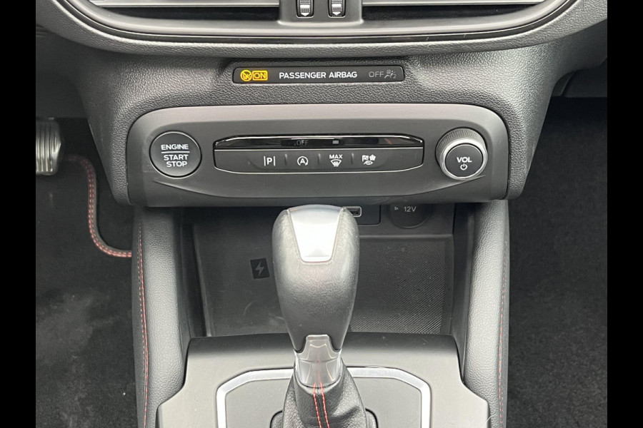 Ford Focus 1.0 EcoBoost Hybrid ST Line X Automaat | Panoramadak | Winter Pack | Adaptive cruise control | Camera