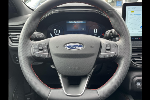 Ford Focus 1.0 EcoBoost Hybrid ST Line X Automaat | Panoramadak | Winter Pack | Adaptive cruise control | Camera
