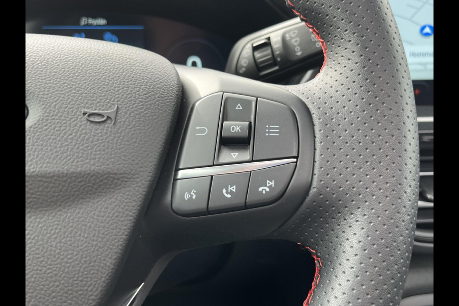 Ford Focus 1.0 EcoBoost Hybrid ST Line X Automaat | Panoramadak | Winter Pack | Adaptive cruise control | Camera