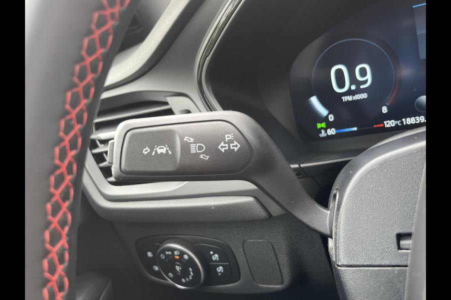 Ford Focus 1.0 EcoBoost Hybrid ST Line X Automaat | Panoramadak | Winter Pack | Adaptive cruise control | Camera