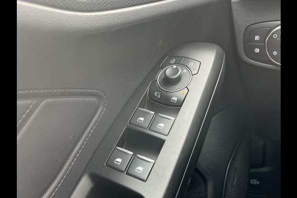 Ford Focus 1.0 EcoBoost Hybrid ST Line X Automaat | Panoramadak | Winter Pack | Adaptive cruise control | Camera