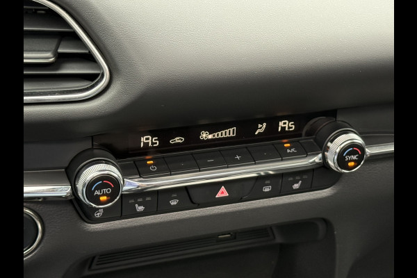Mazda CX-30 2.0 e-SkyActiv-X M Hybrid Luxury | Schuifdak | Leder | BOSE | LED | HUD | 18 inch