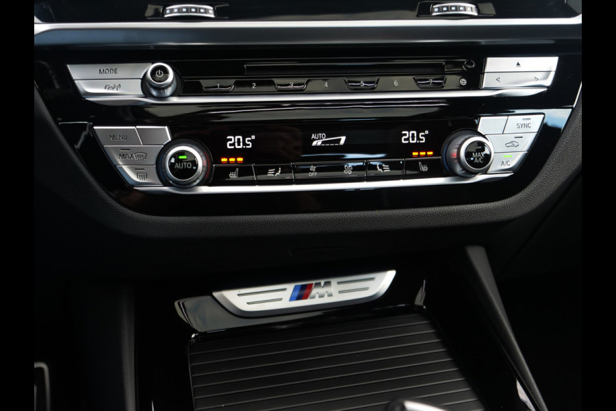 BMW X3 M40i xDrive High Executive | panorama | keyless go&entry | trekhaak | zeer nette staat.