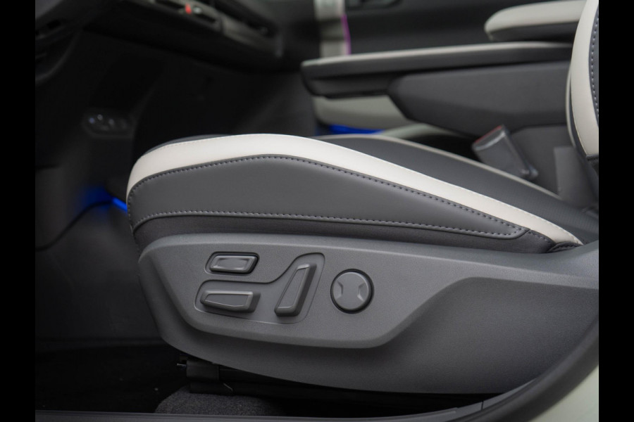 Kia EV3 GT-PlusLine 81.4 kWh Direct beschikbaar  l Adventurine Green | 360 camera l l Harman Kardon l  Stoel en stuurverwarming l Stoel ventilatie  l Schuif kantel dak l