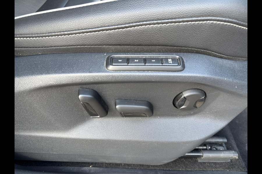 Volkswagen Tiguan 1.4 TSI eHybrid R-Line Business+ | schuifdak