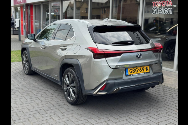 Lexus UX 250h AWD F Sport Line | Schuifdak, Groot scherm, Leer, Stoelverwarming, Dodehoekherkenning, Parkeersensoren, Elektrische achterk