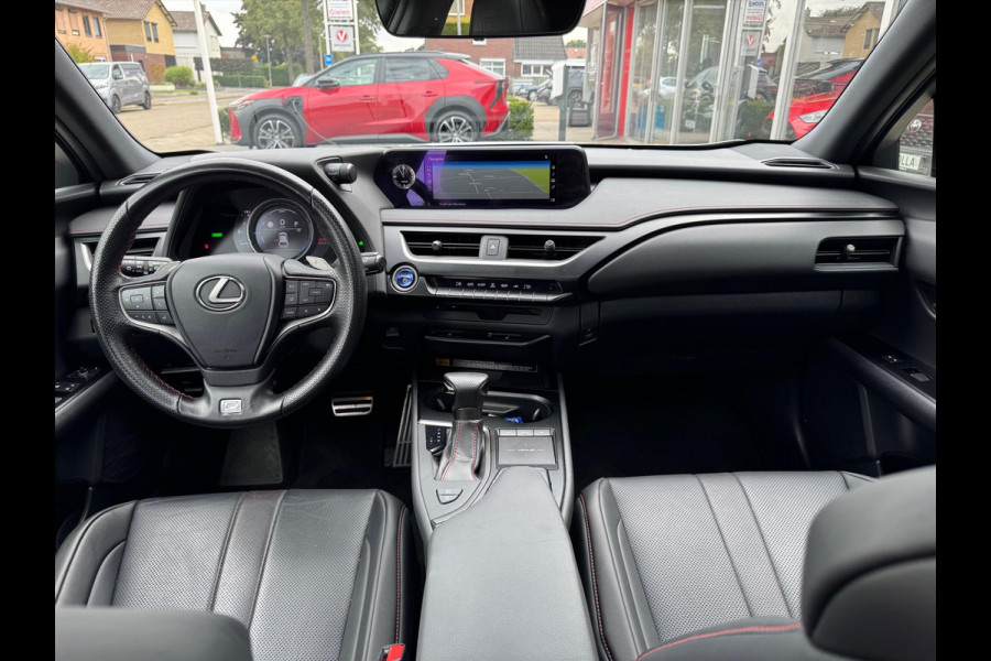 Lexus UX 250h AWD F Sport Line | Schuifdak, Groot scherm, Leer, Stoelverwarming, Dodehoekherkenning, Parkeersensoren, Elektrische achterk