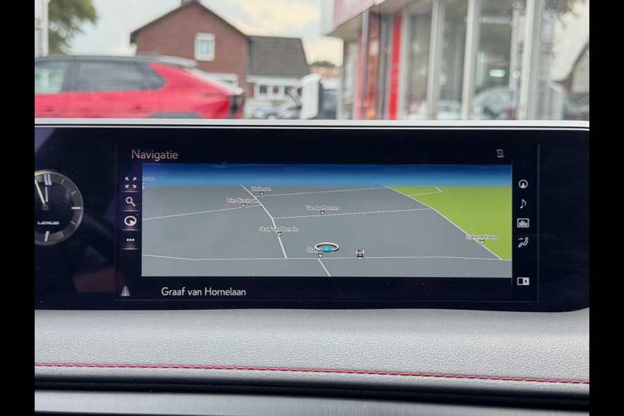 Lexus UX 250h AWD F Sport Line | Schuifdak, Groot scherm, Leer, Stoelverwarming, Dodehoekherkenning, Parkeersensoren, Elektrische achterk