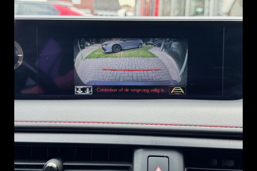 Lexus UX 250h AWD F Sport Line | Schuifdak, Groot scherm, Leer, Stoelverwarming, Dodehoekherkenning, Parkeersensoren, Elektrische achterk