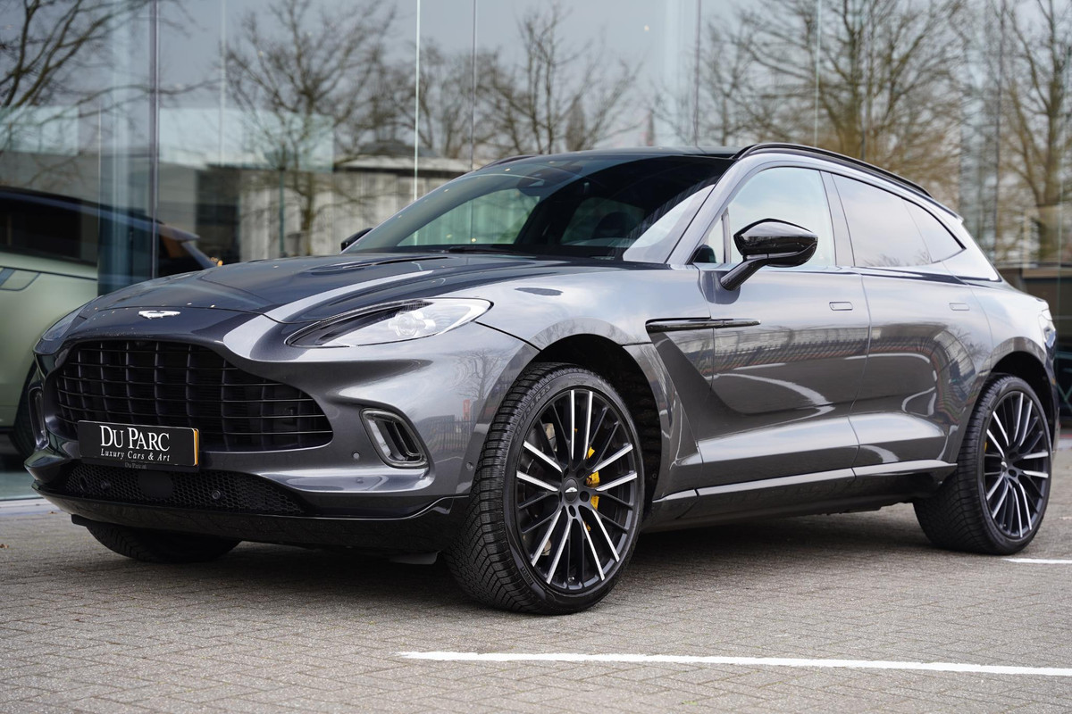 Aston Martin Dbx 4.0 V8 2022 Panoramadak 23 Inch Aston Martin Dbx 4.0 V8 2022 Panoramadak 23 Inch