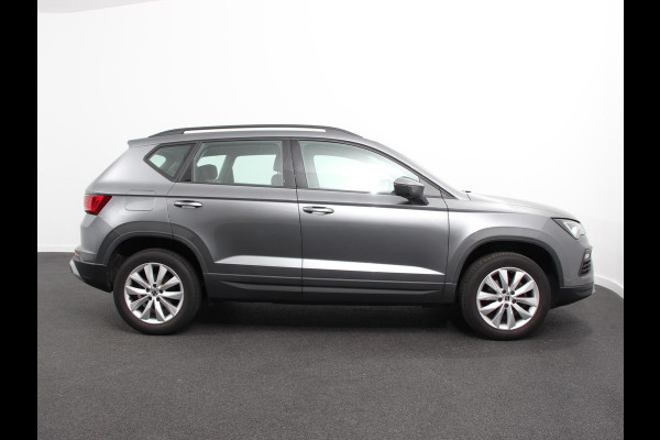 Seat Ateca 1.5 TSI Style Business Intense Climate control Cruise control Keyless start Verwarmde voorstoelen Verwarmde stuur LED Parkeersensoren achter Apple Carplay/ Android Auto
