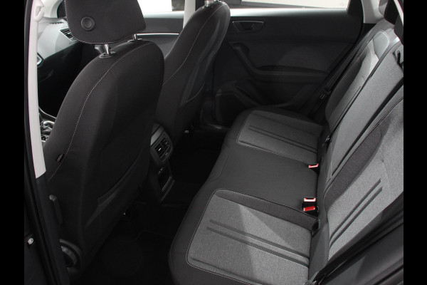 Seat Ateca 1.5 TSI Style Business Intense Climate control Cruise control Keyless start Verwarmde voorstoelen Verwarmde stuur LED Parkeersensoren achter Apple Carplay/ Android Auto