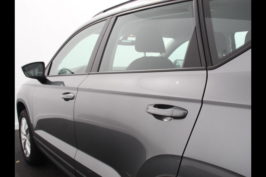 Seat Ateca 1.5 TSI Style Business Intense Climate control Cruise control Keyless start Verwarmde voorstoelen Verwarmde stuur LED Parkeersensoren achter Apple Carplay/ Android Auto