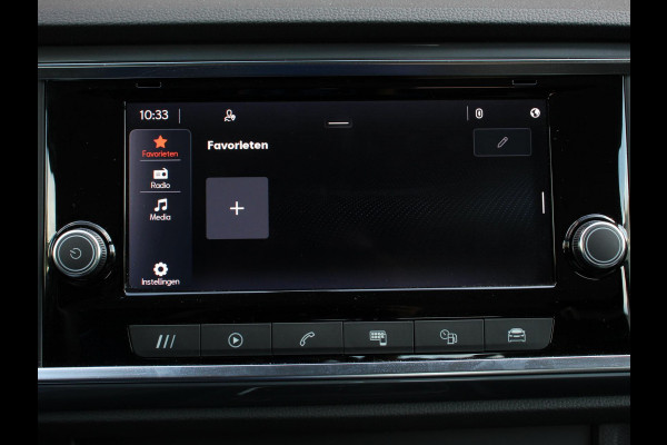 Seat Ateca 1.5 TSI Style Business Intense Climate control Cruise control Keyless start Verwarmde voorstoelen Verwarmde stuur LED Parkeersensoren achter Apple Carplay/ Android Auto