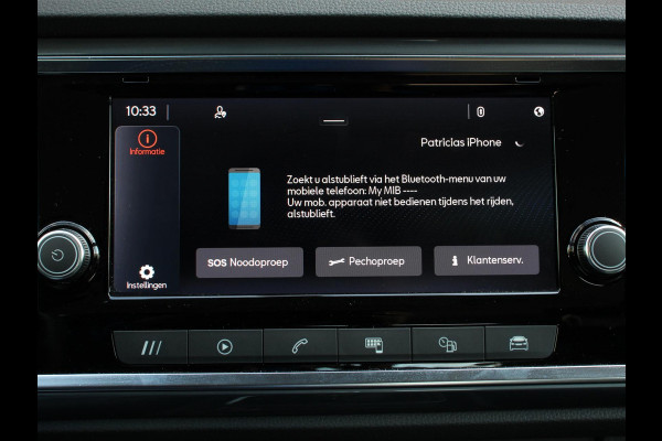 Seat Ateca 1.5 TSI Style Business Intense Climate control Cruise control Keyless start Verwarmde voorstoelen Verwarmde stuur LED Parkeersensoren achter Apple Carplay/ Android Auto