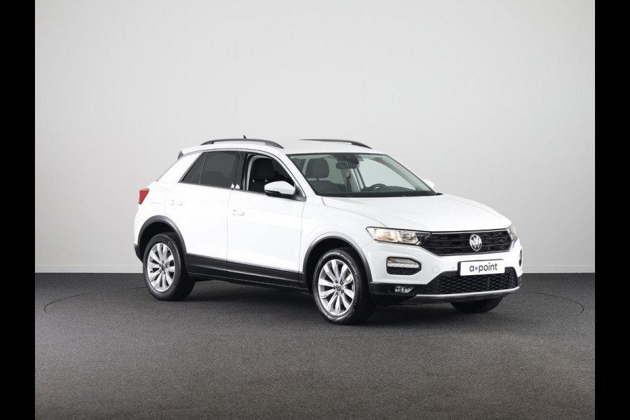 Volkswagen T-Roc 1.0 TSI Style 110 pk | Navigatie | Parkeersensoren | Adaptieve cruise control | Autom. airco | Spiegel pakket | Volkswagen T-Roc 1.0 TSI Style 110 pk | Navigatie | Parkeersensoren | Adaptieve cruise control | Autom. airco | Spiegel pakket |