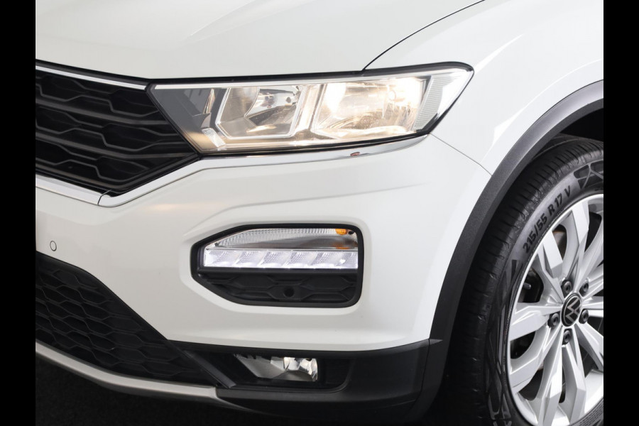 Volkswagen T-Roc 1.0 TSI Style 110 pk | Navigatie | Parkeersensoren | Adaptieve cruise control | Autom. airco | Spiegel pakket | Volkswagen T-Roc 1.0 TSI Style 110 pk | Navigatie | Parkeersensoren | Adaptieve cruise control | Autom. airco | Spiegel pakket |