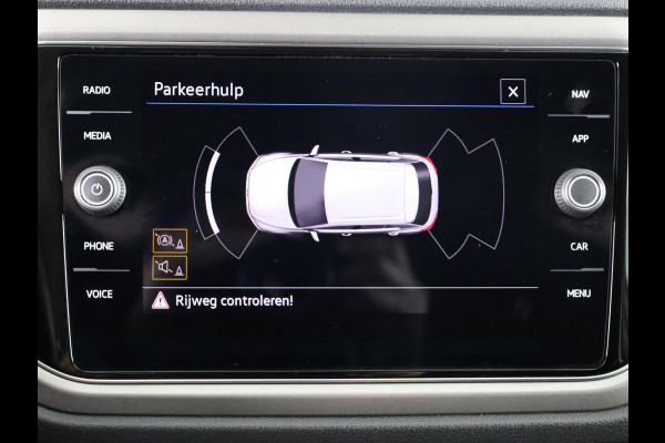 Volkswagen T-Roc 1.0 TSI Style 110 pk | Navigatie | Parkeersensoren | Adaptieve cruise control | Autom. airco | Spiegel pakket | Volkswagen T-Roc 1.0 TSI Style 110 pk | Navigatie | Parkeersensoren | Adaptieve cruise control | Autom. airco | Spiegel pakket |