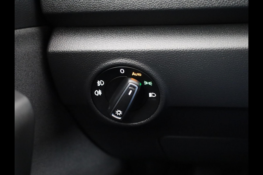 Volkswagen T-Roc 1.0 TSI Style 110 pk | Navigatie | Parkeersensoren | Adaptieve cruise control | Autom. airco | Spiegel pakket | Volkswagen T-Roc 1.0 TSI Style 110 pk | Navigatie | Parkeersensoren | Adaptieve cruise control | Autom. airco | Spiegel pakket |