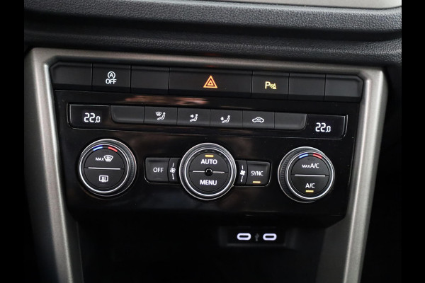 Volkswagen T-Roc 1.0 TSI Style 110 pk | Navigatie | Parkeersensoren | Adaptieve cruise control | Autom. airco | Spiegel pakket | Volkswagen T-Roc 1.0 TSI Style 110 pk | Navigatie | Parkeersensoren | Adaptieve cruise control | Autom. airco | Spiegel pakket |