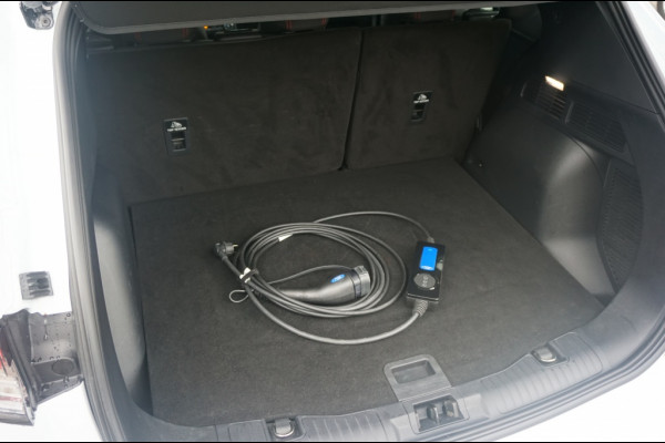 Ford Kuga PHEV ST-Line TREKHAAK | HEAD-UP | ADAPTIVE | WINTERPACK!