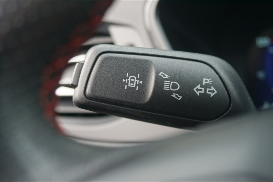 Ford Kuga PHEV ST-Line TREKHAAK | HEAD-UP | ADAPTIVE | WINTERPACK!
