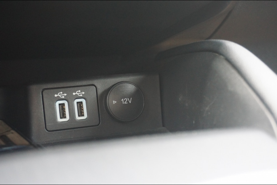 Ford Kuga PHEV ST-Line TREKHAAK | HEAD-UP | ADAPTIVE | WINTERPACK!